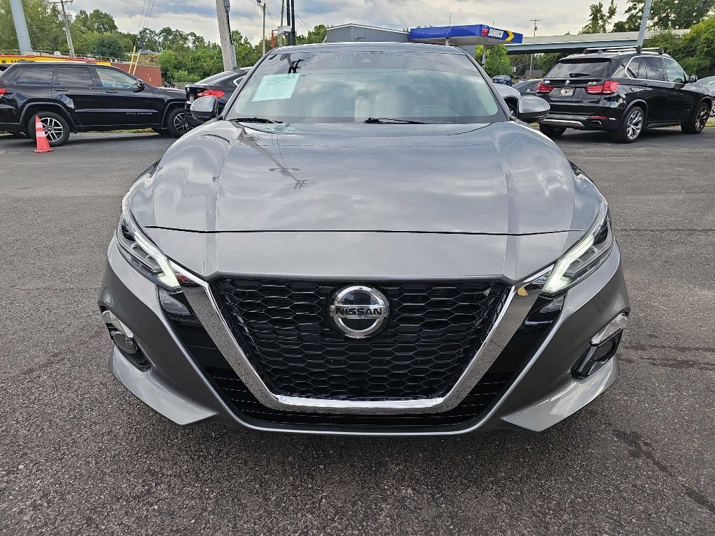 2019 Nissan Altima Image 11