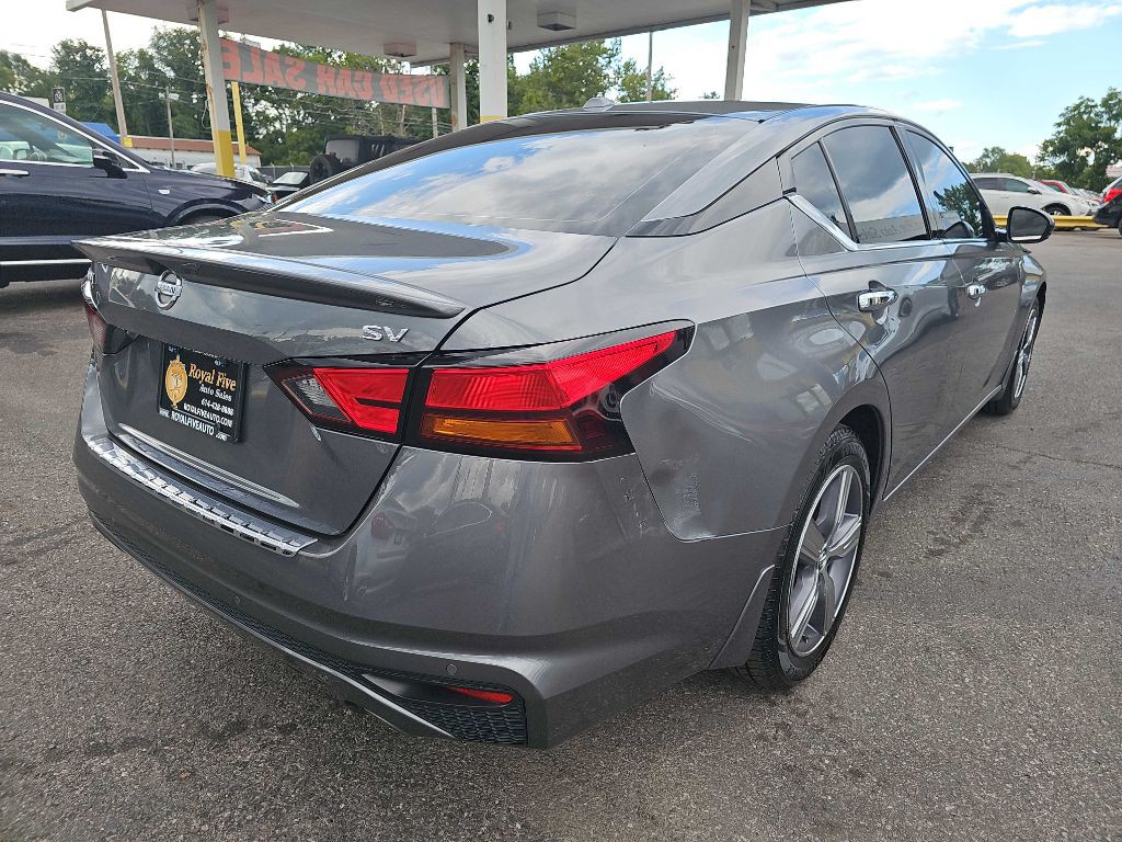 2019 Nissan Altima Image 20