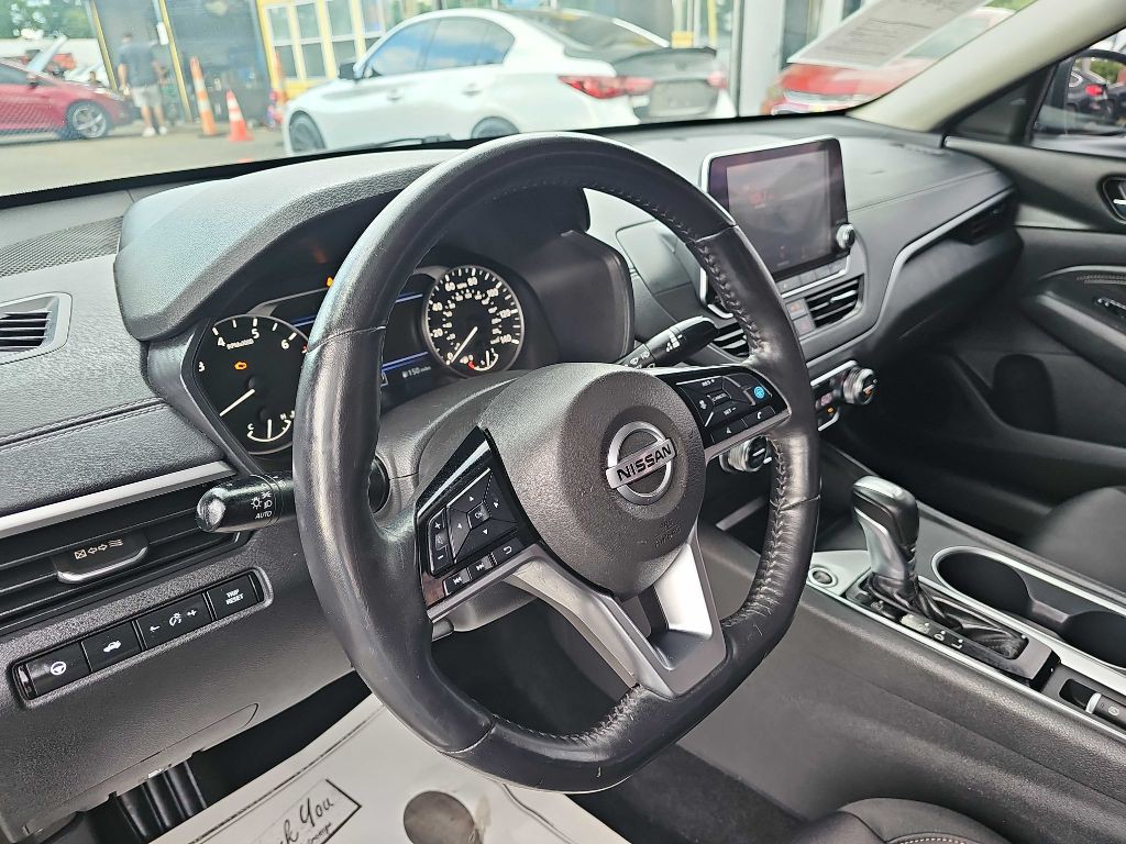 2019 Nissan Altima Image 28