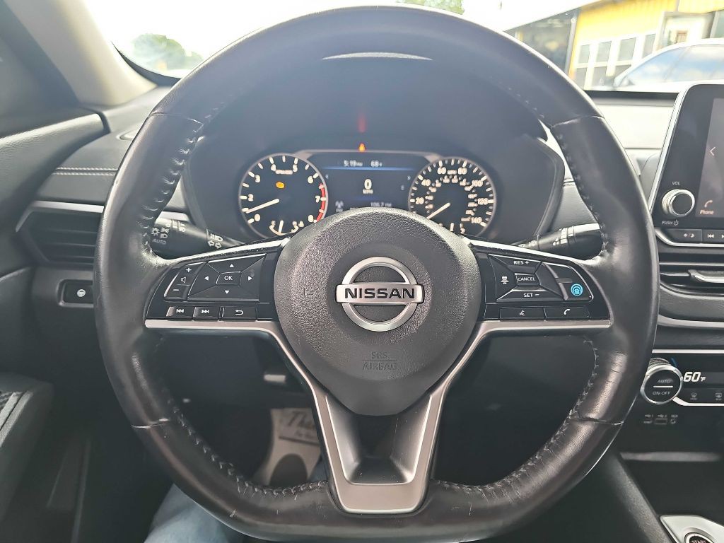 2019 Nissan Altima Image 36