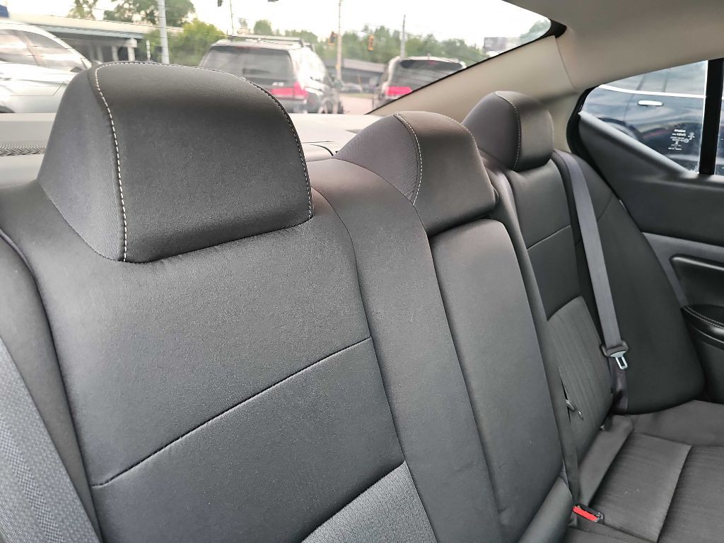 2019 Nissan Altima Image 50