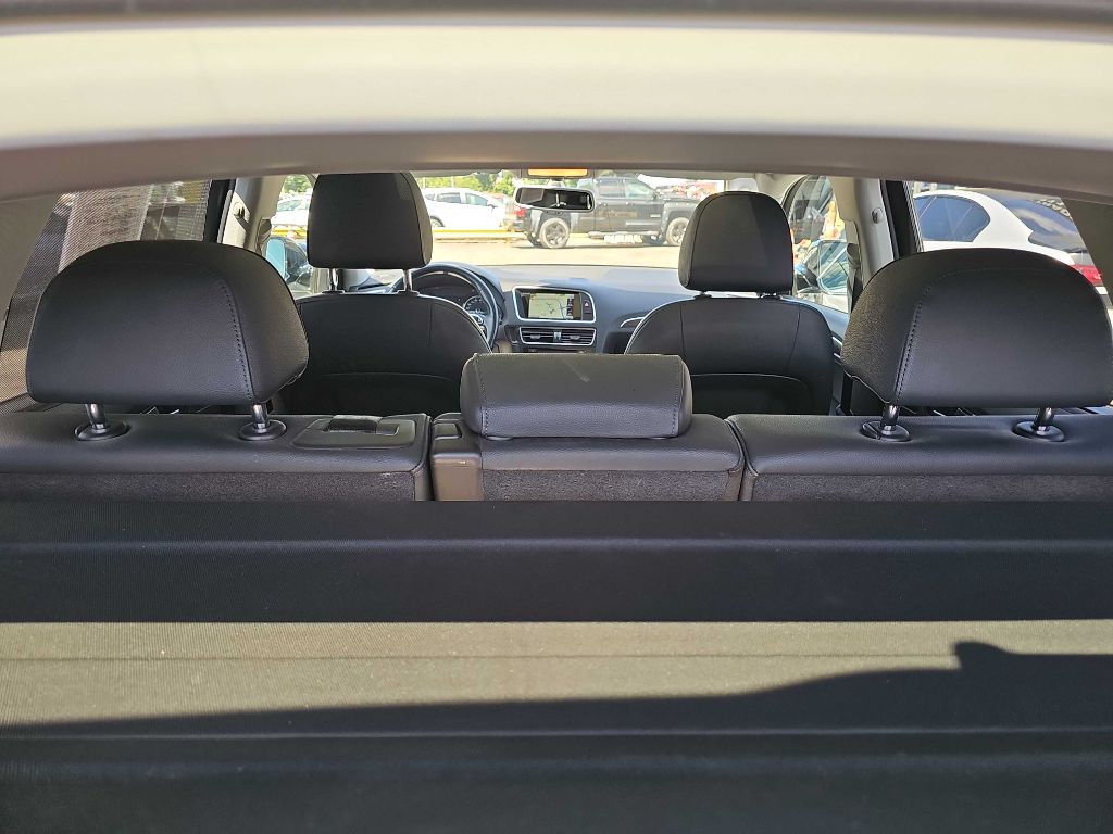 2015 Audi Q5 Image 48