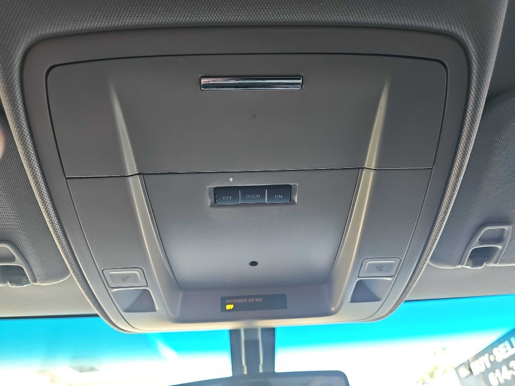 2016 Chevrolet Silverado 1500 Image 38