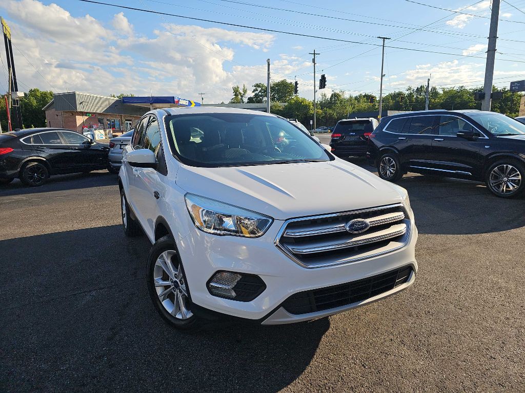 2017 Ford Escape Image 3