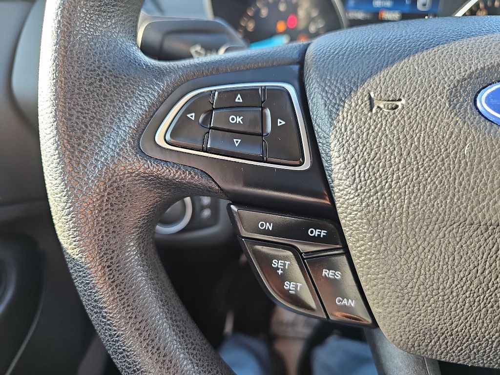 2017 Ford Escape Image 121