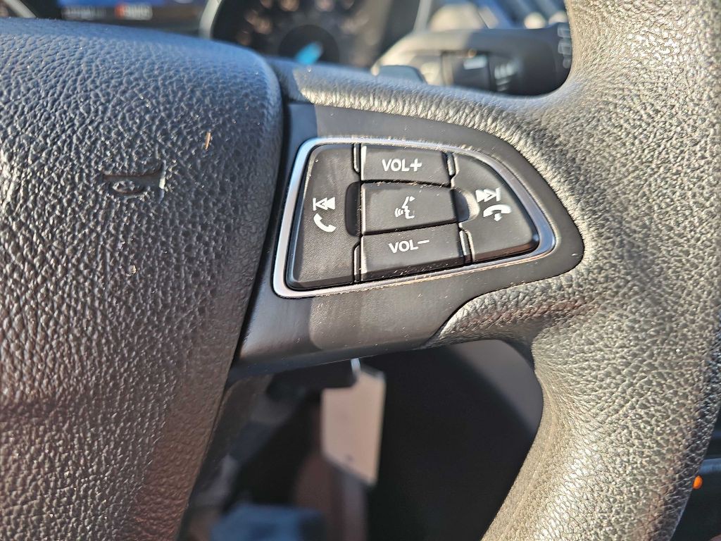 2017 Ford Escape Image 122
