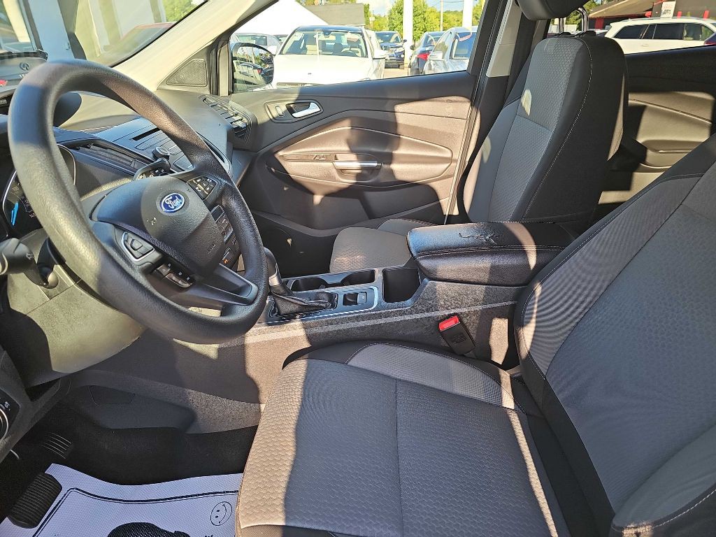 2017 Ford Escape Image 150