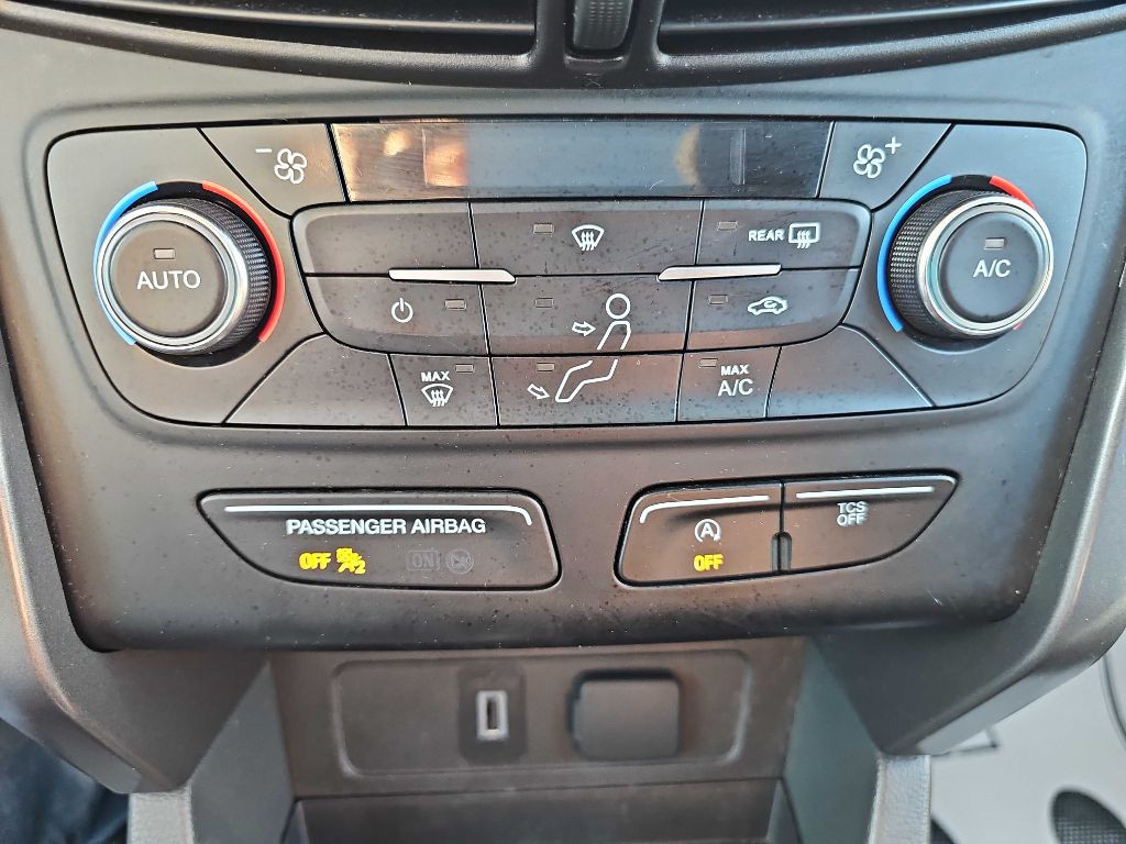 2017 Ford Escape Image 155