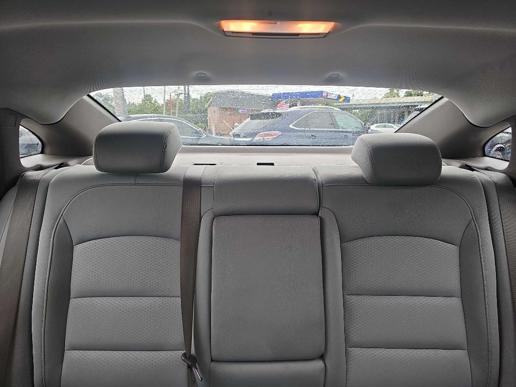 2020 Chevrolet Malibu Image 30