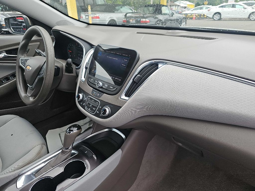 2020 Chevrolet Malibu Image 65