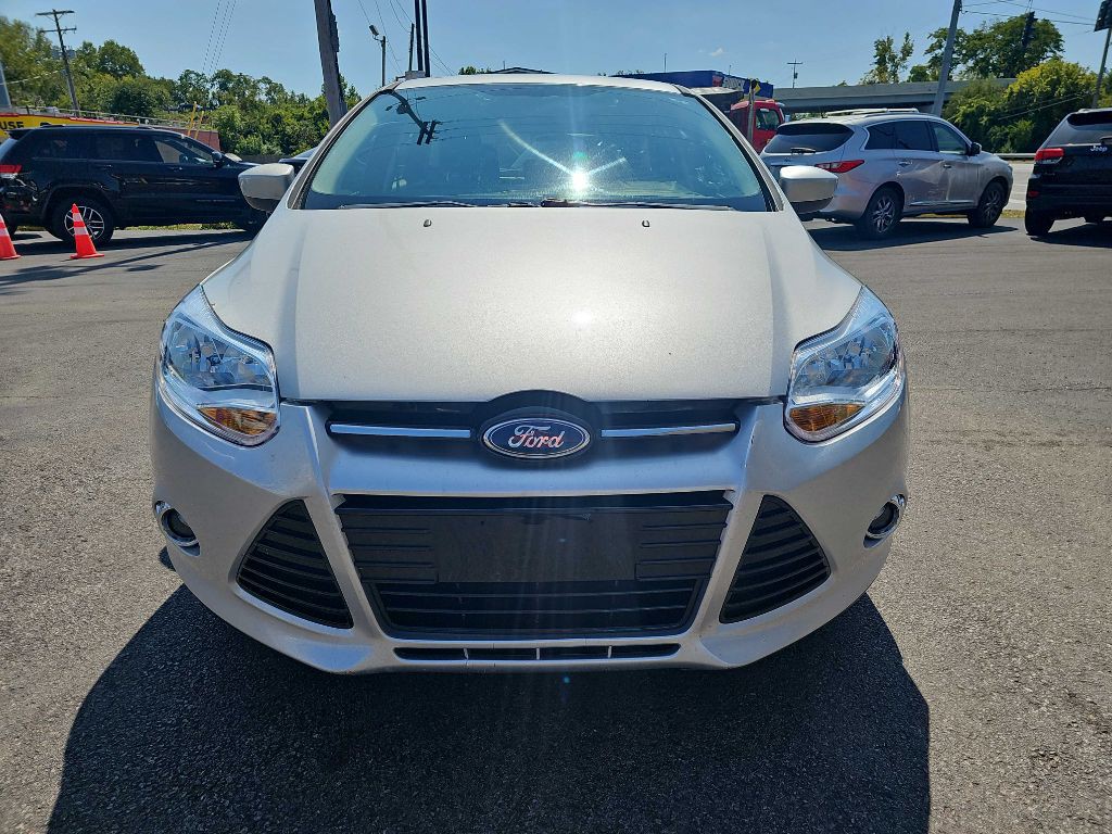 2012 Ford Focus Image 11