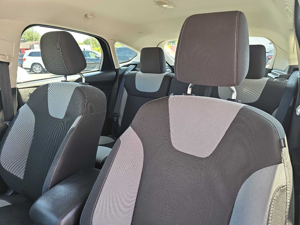 2012 Ford Focus Image 27