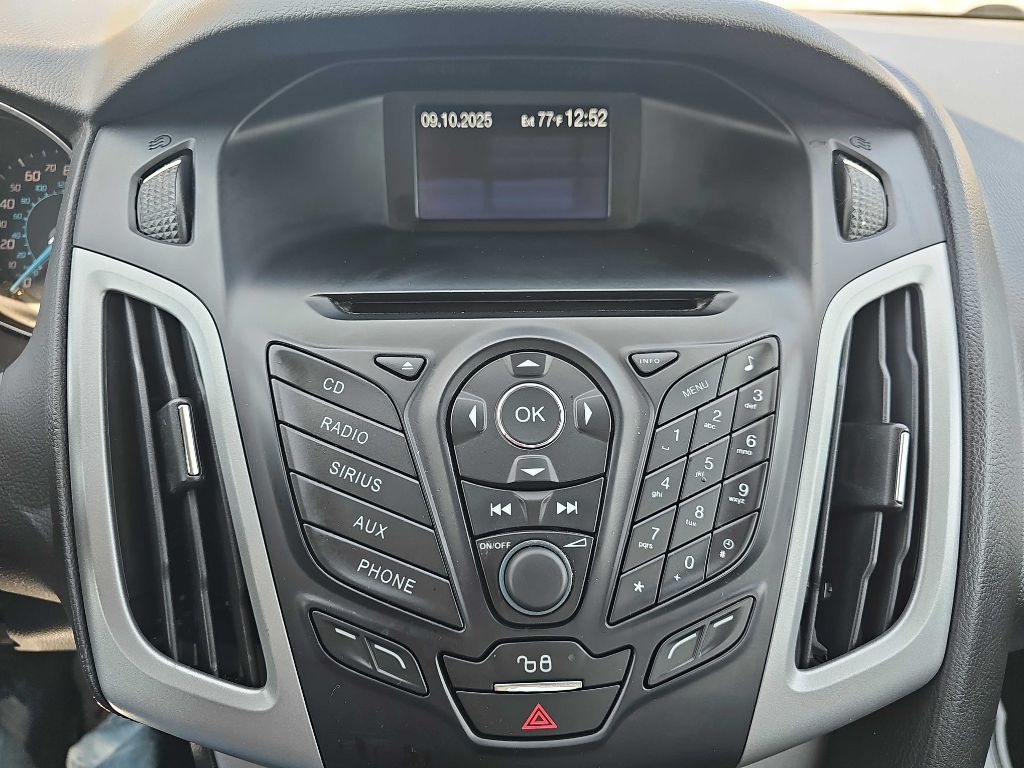 2012 Ford Focus Image 31