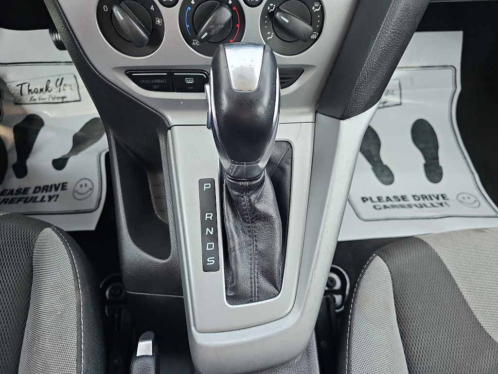 2012 Ford Focus Image 33