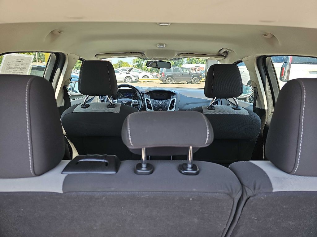 2012 Ford Focus Image 44