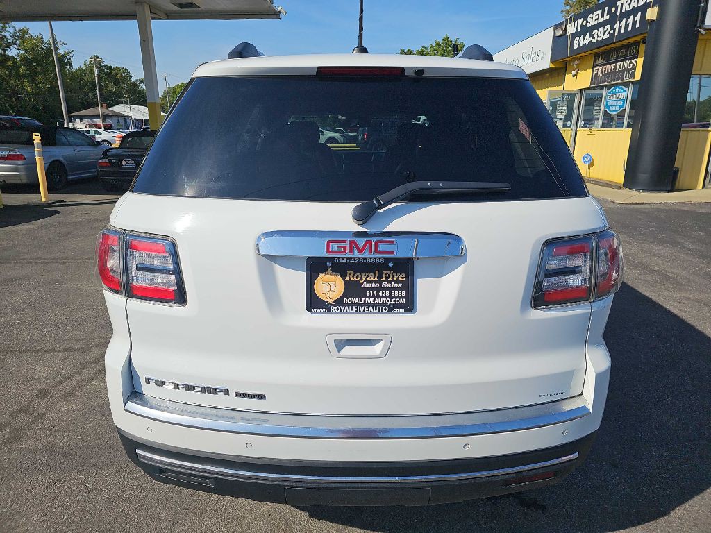 2017 GMC Acadia Image 16