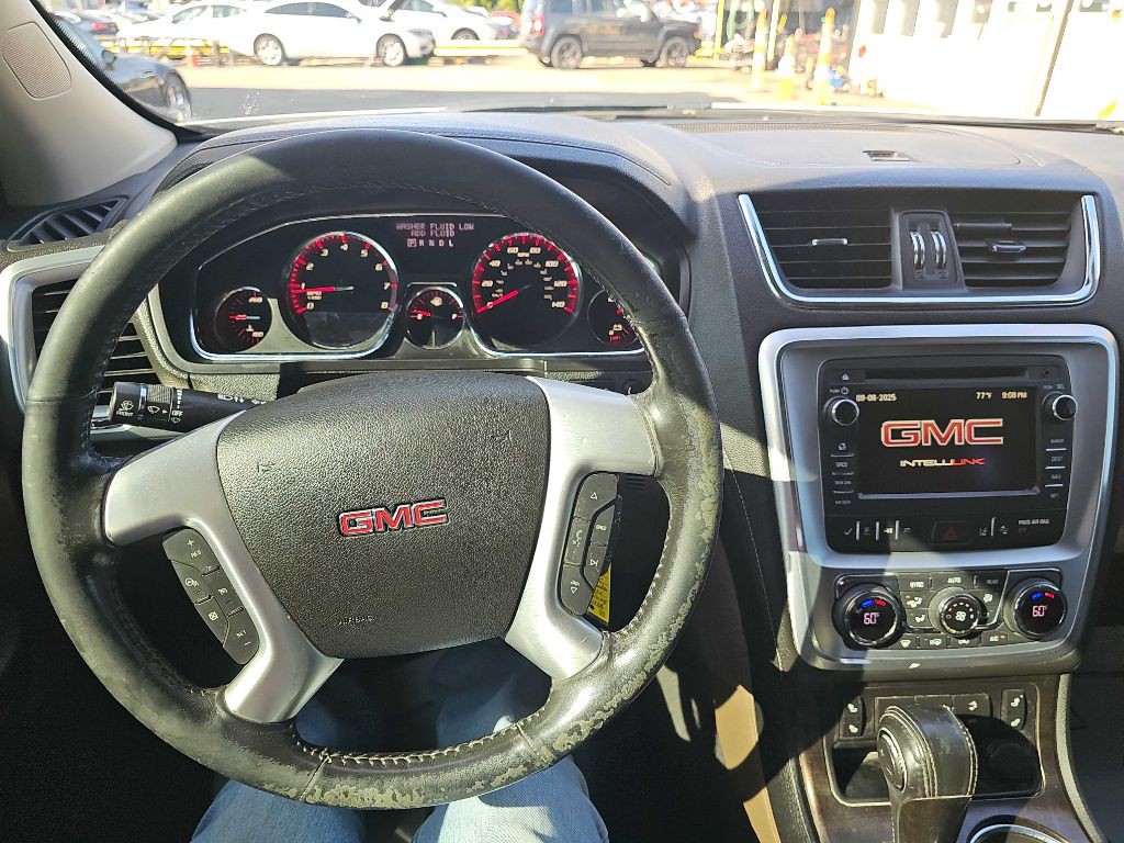 2017 GMC Acadia Image 33