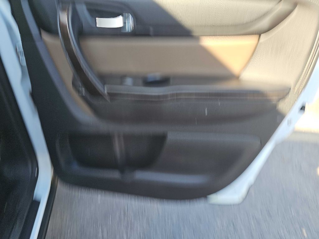 2017 GMC Acadia Image 113
