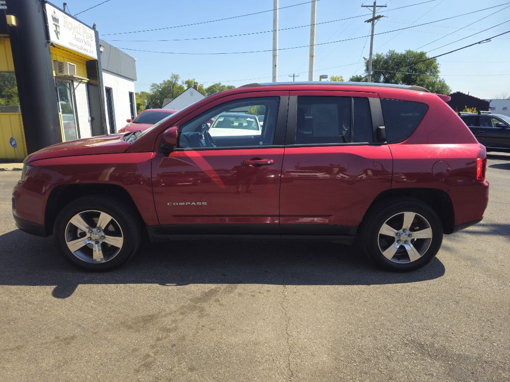 2017 Jeep Compass Image 11