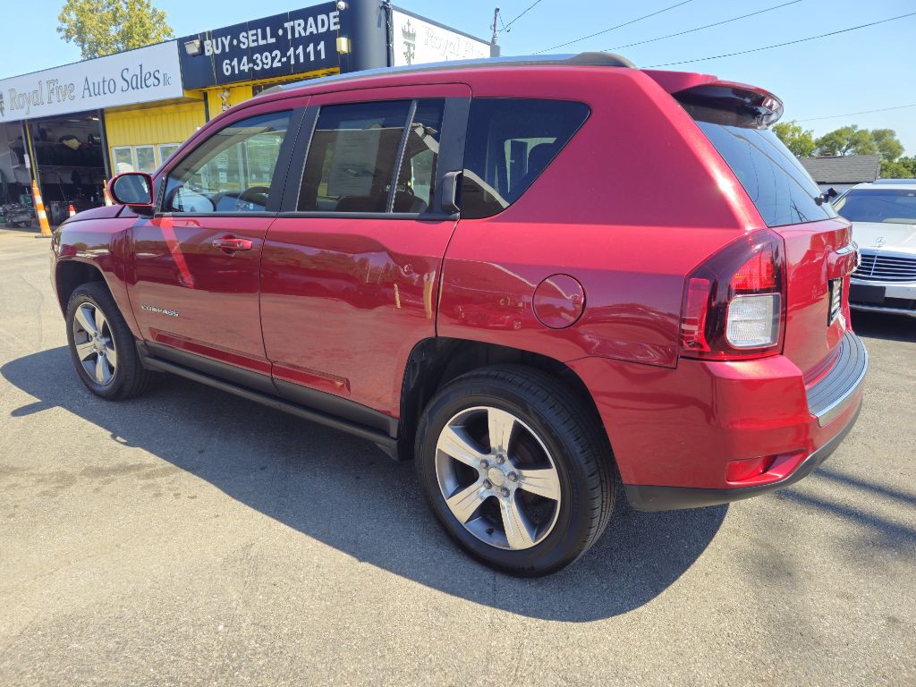 2017 Jeep Compass Image 12