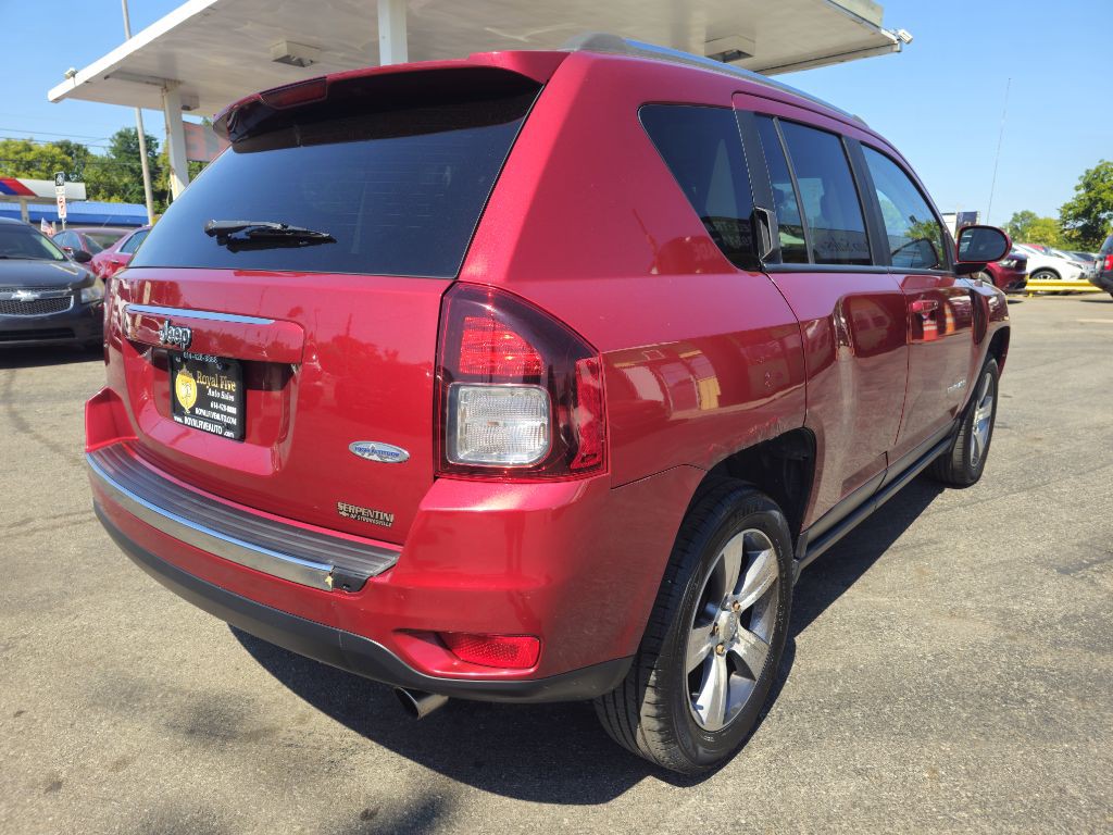 2017 Jeep Compass Image 16