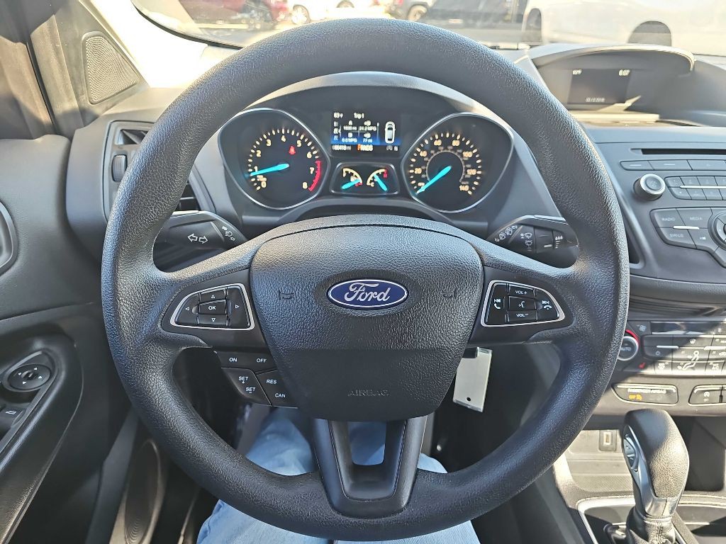 2018 Ford Escape Image 39
