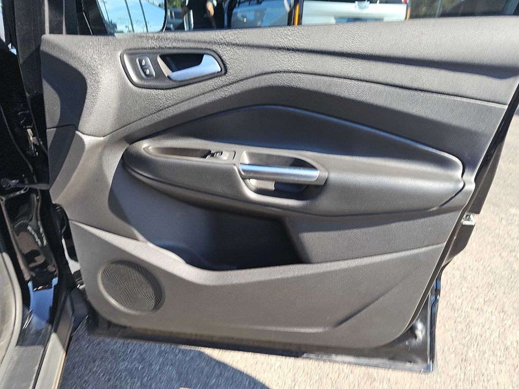 2018 Ford Escape Image 60