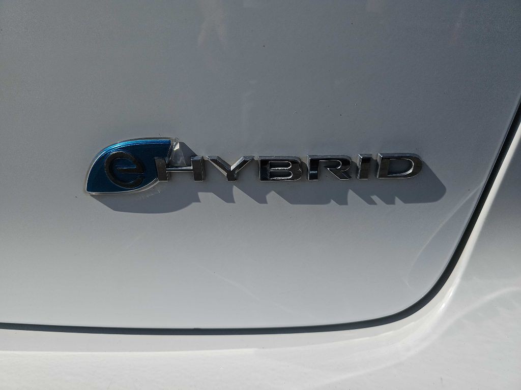 2022 Chrysler Pacifica Image 26