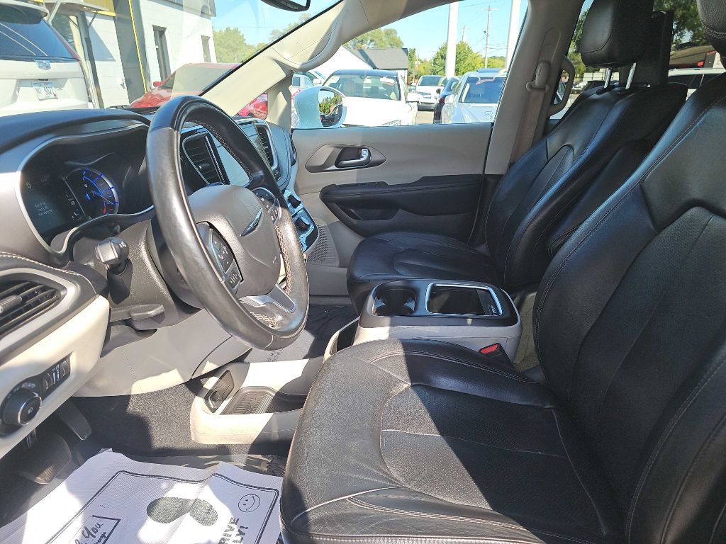 2022 Chrysler Pacifica Image 29