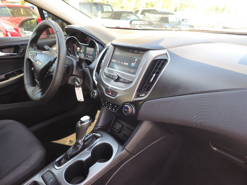 2017 Chevrolet Cruze Image 65