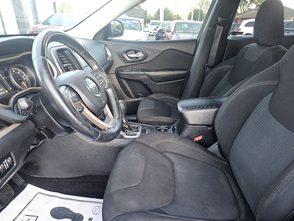 2016 Jeep Cherokee Image 20