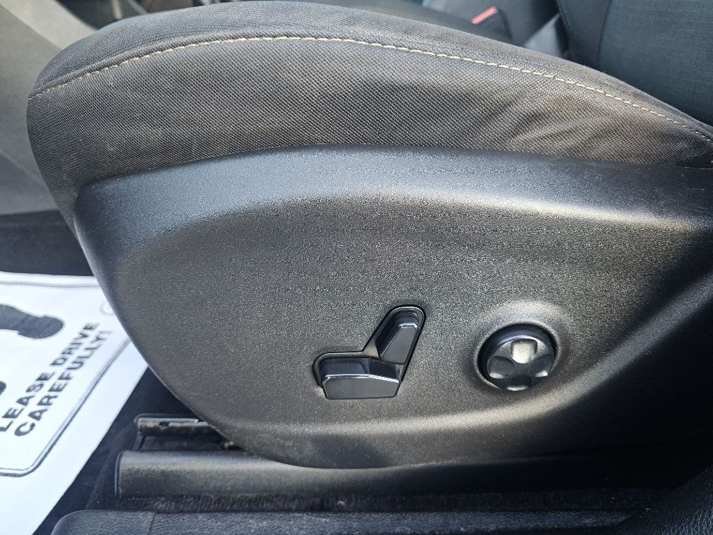 2016 Jeep Cherokee Image 23