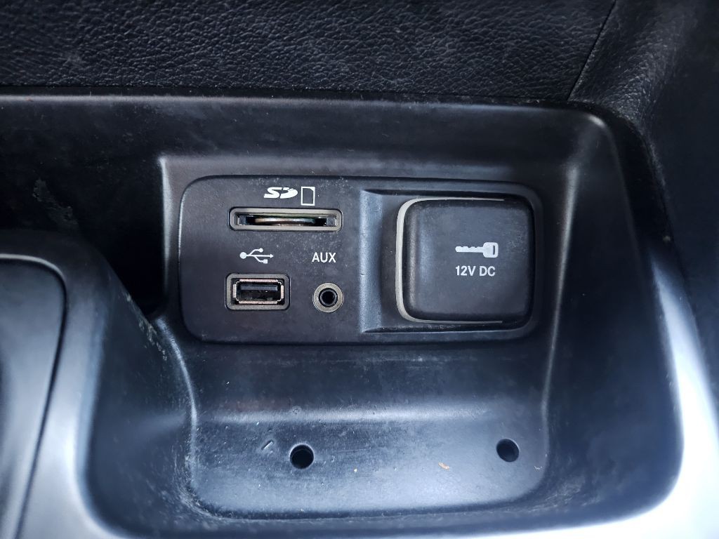 2016 Jeep Cherokee Image 29