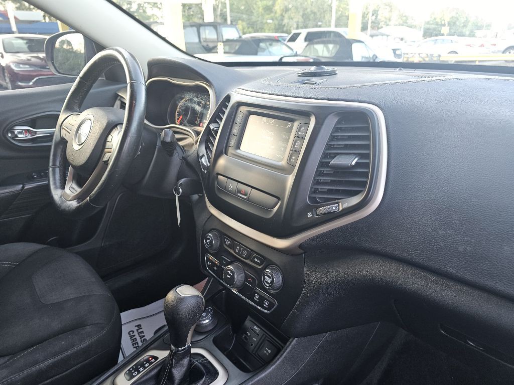 2016 Jeep Cherokee Image 49