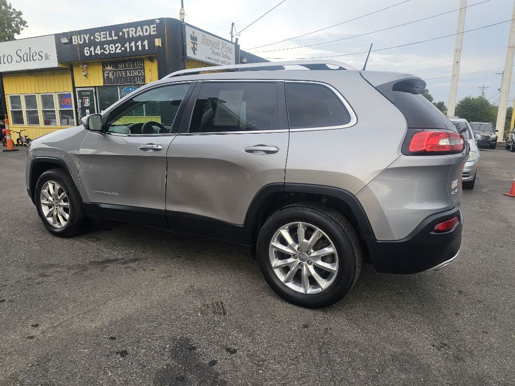 2016 Jeep Cherokee Image 14