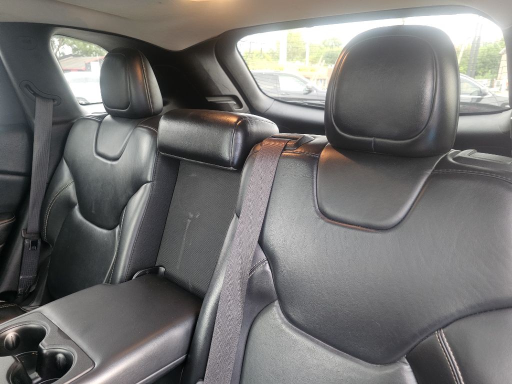 2016 Jeep Cherokee Image 42