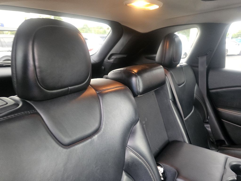 2016 Jeep Cherokee Image 47
