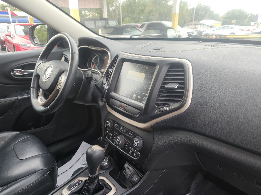 2016 Jeep Cherokee Image 74