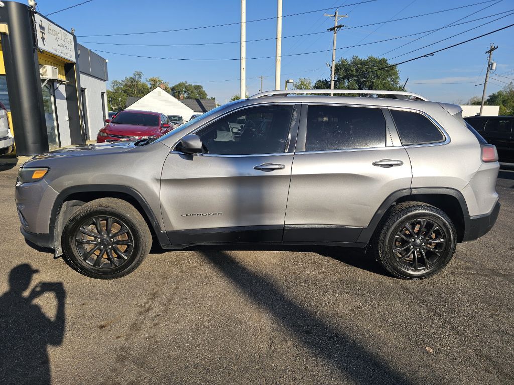 2019 Jeep Cherokee Image 9