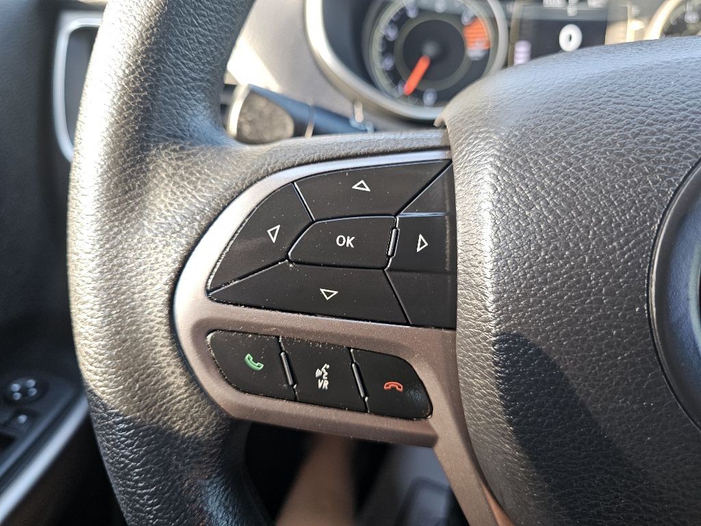 2019 Jeep Cherokee Image 26