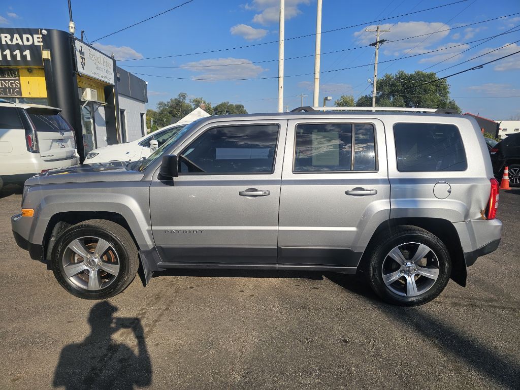 2017 Jeep Patriot Image 11