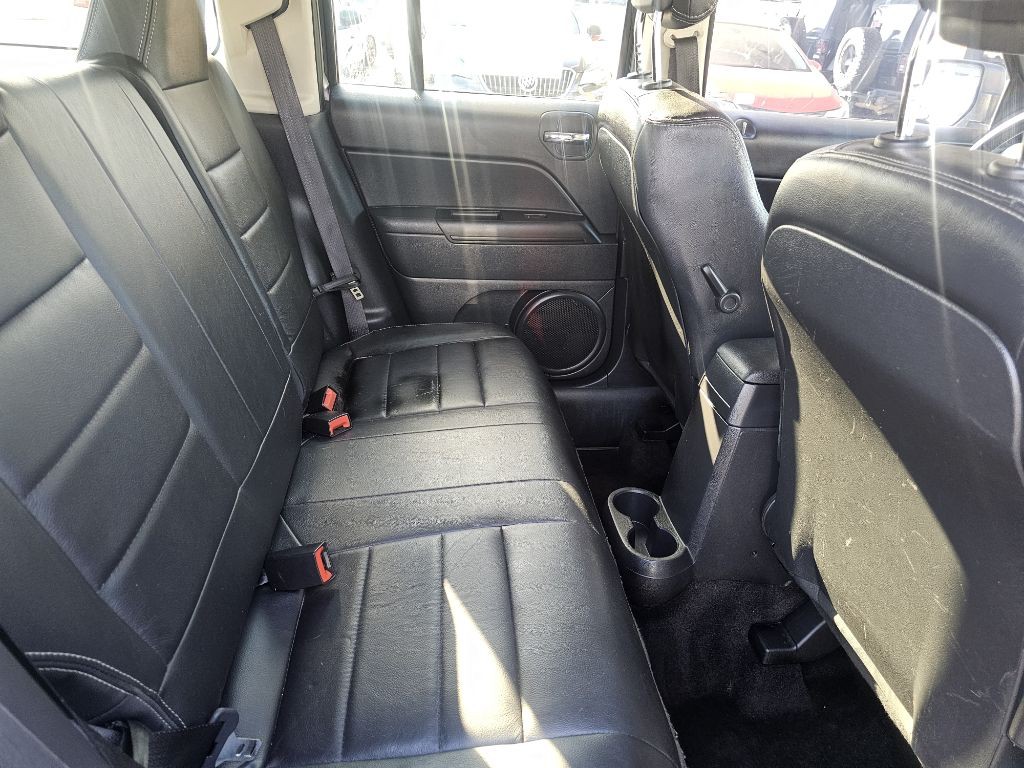2017 Jeep Patriot Image 31