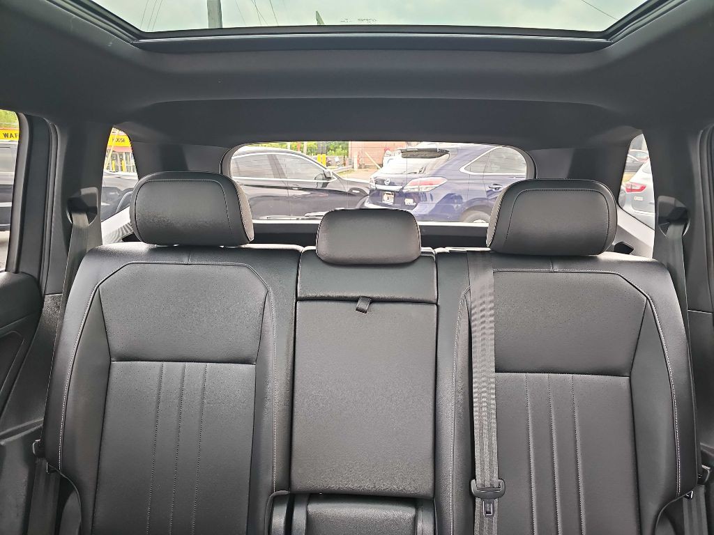 2022 Volkswagen Tiguan Image 35