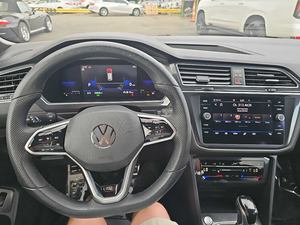 2022 Volkswagen Tiguan Image 41
