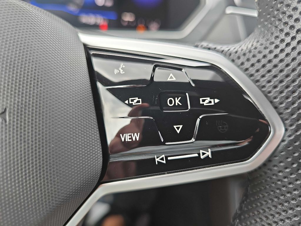 2022 Volkswagen Tiguan Image 54