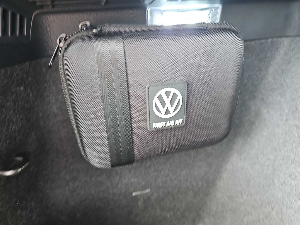 2022 Volkswagen Tiguan Image 64