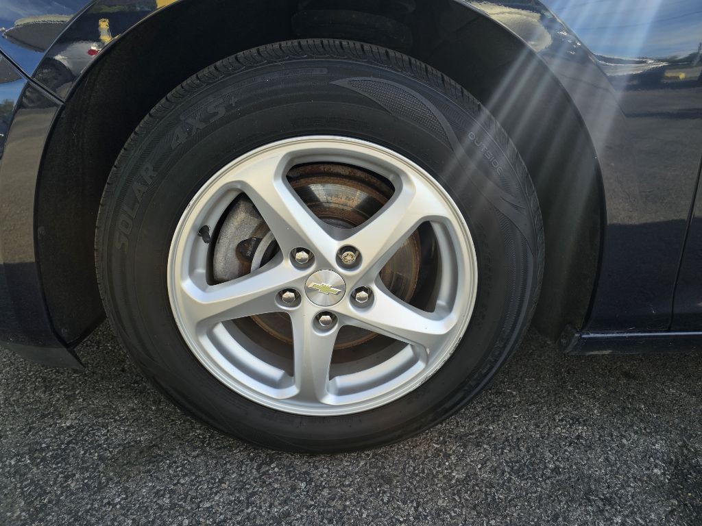 2018 Chevrolet Malibu Image 14