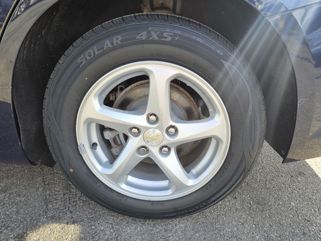 2018 Chevrolet Malibu Image 15