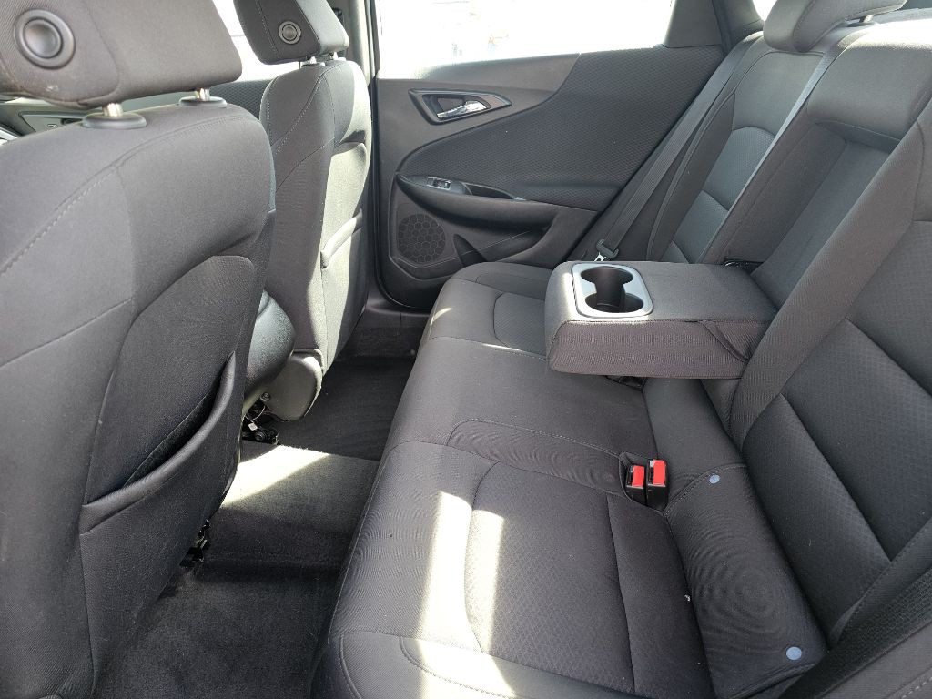 2018 Chevrolet Malibu Image 26