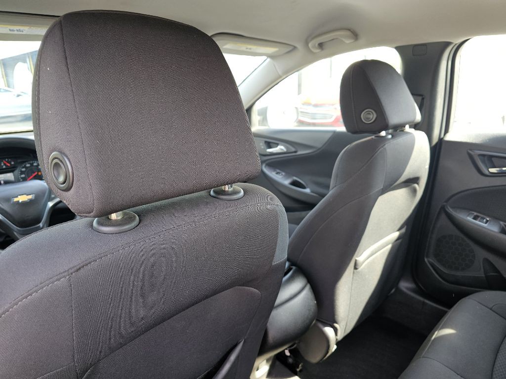 2018 Chevrolet Malibu Image 27